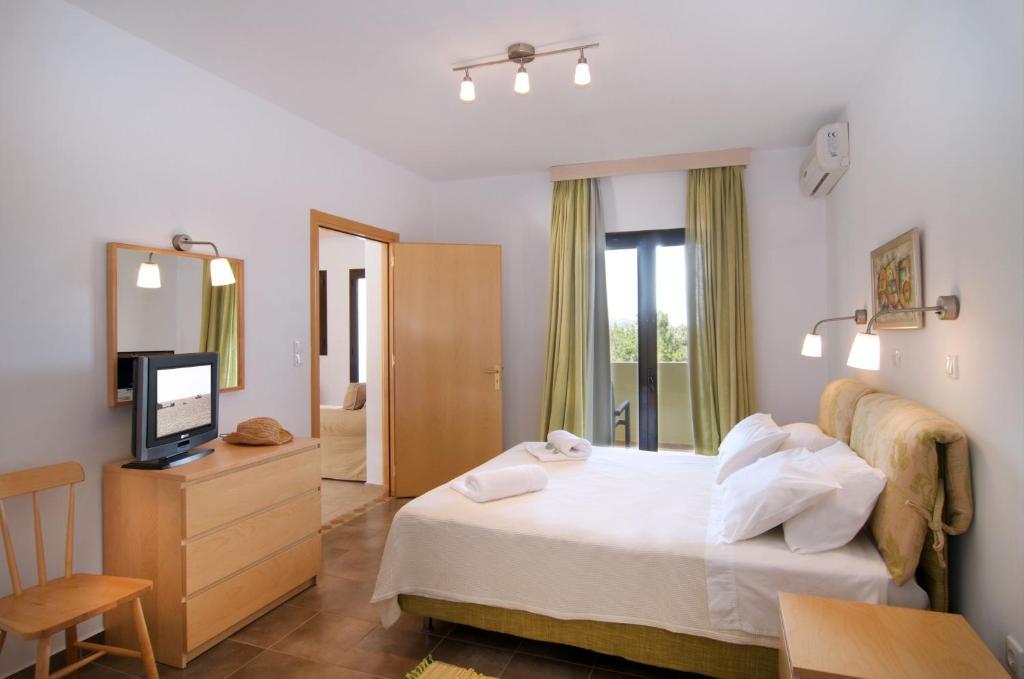 Miraluna Aparthotel Λευκός Καρπάθου Δωμάτιο φωτογραφία