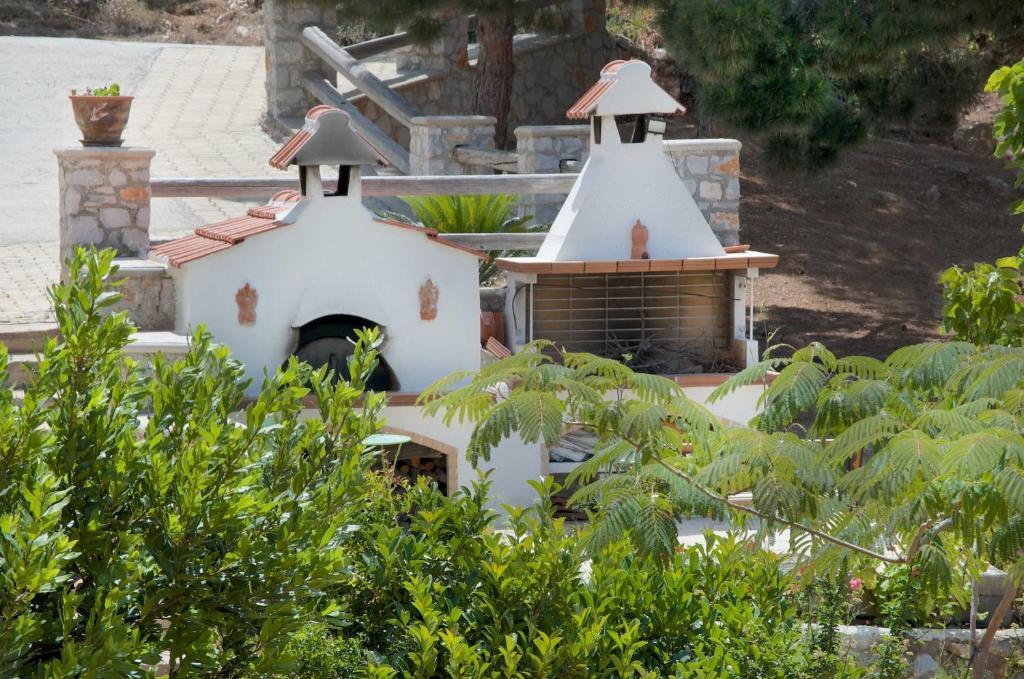 Miraluna Aparthotel Λευκός Καρπάθου Εξωτερικό φωτογραφία