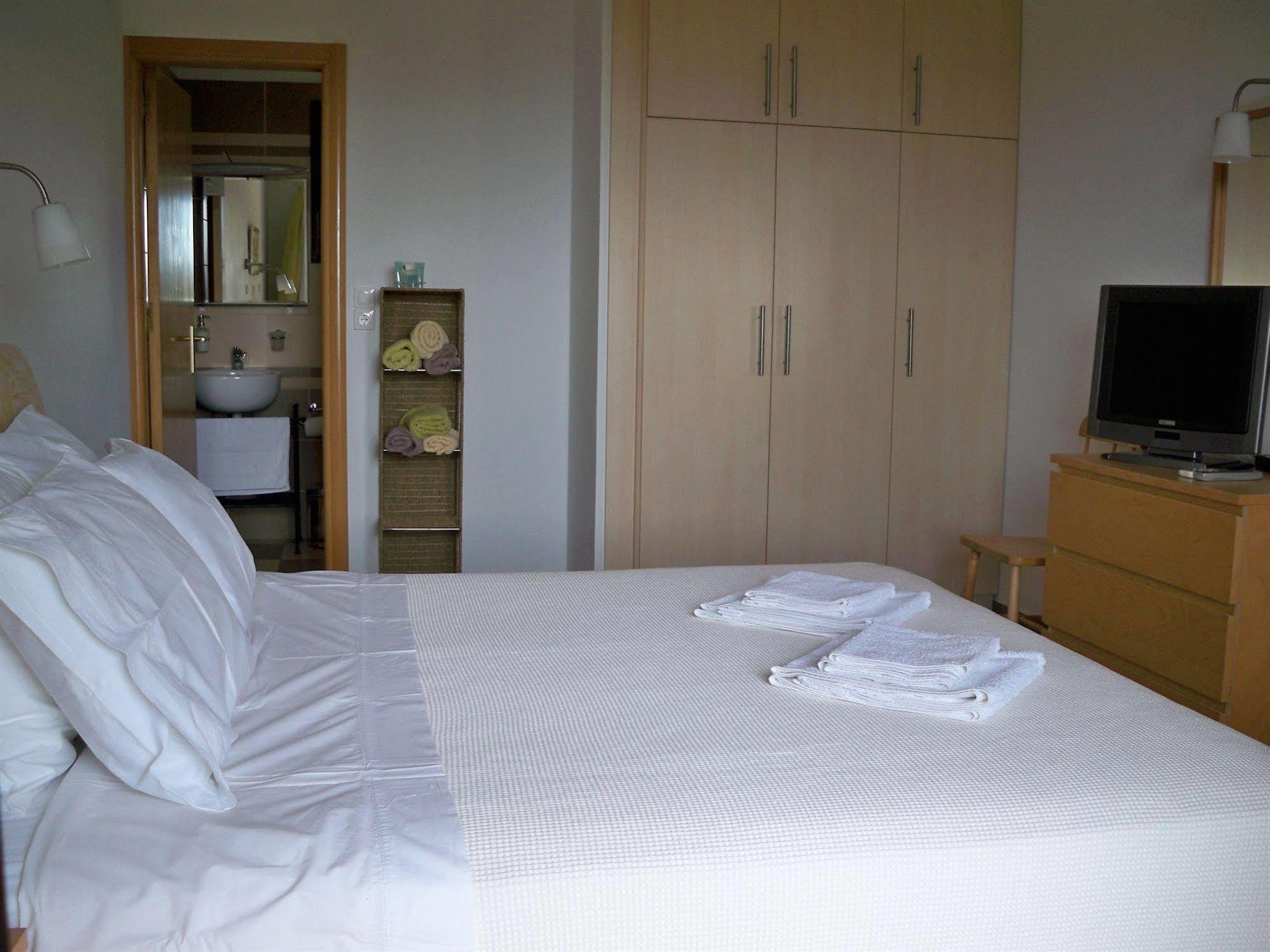Miraluna Aparthotel Λευκός Καρπάθου Εξωτερικό φωτογραφία