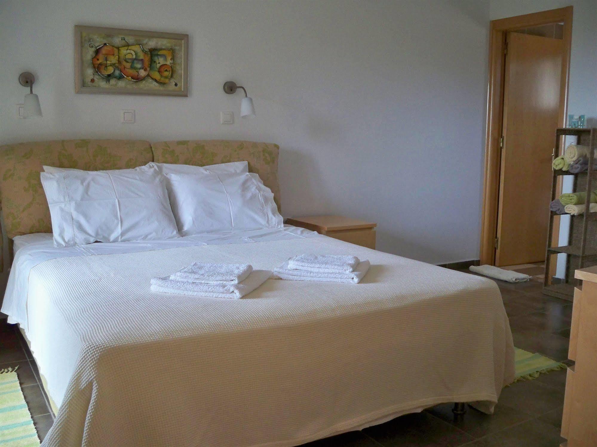 Miraluna Aparthotel Λευκός Καρπάθου Εξωτερικό φωτογραφία