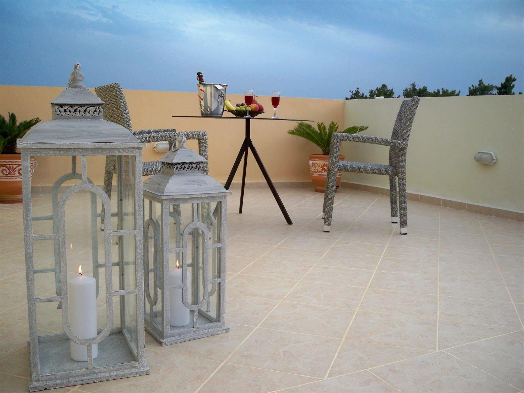 Miraluna Aparthotel Λευκός Καρπάθου Εξωτερικό φωτογραφία